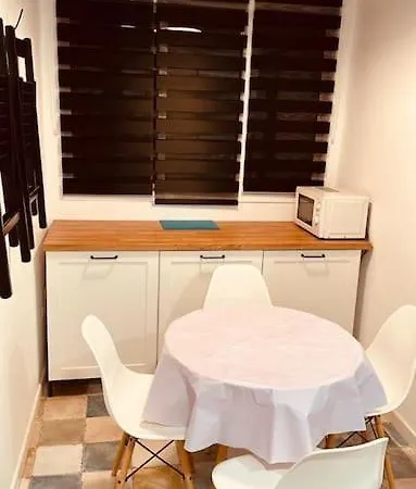 Apartman Disfruta, Nuevo En Mentidero *