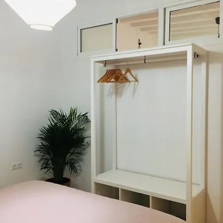 Disfruta, Nuevo En Mentidero * 加的斯